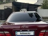 Mercedes-Benz E 320 2001 годаүшін4 555 555 тг. в Шымкент – фото 2