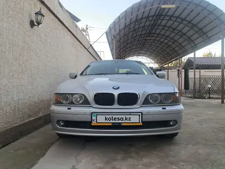 BMW 525 2001 года за 4 500 000 тг. в Шымкент