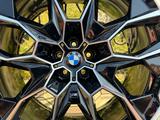 Оригинальные диски R22 на BMW X7 (G07), BMW X5 (G05), BMW X6 (G06) БМВ за 975 000 тг. в Алматы – фото 4