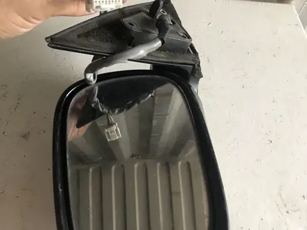 Левый боковой зеркало за 35 000 тг. в Астана – фото 2