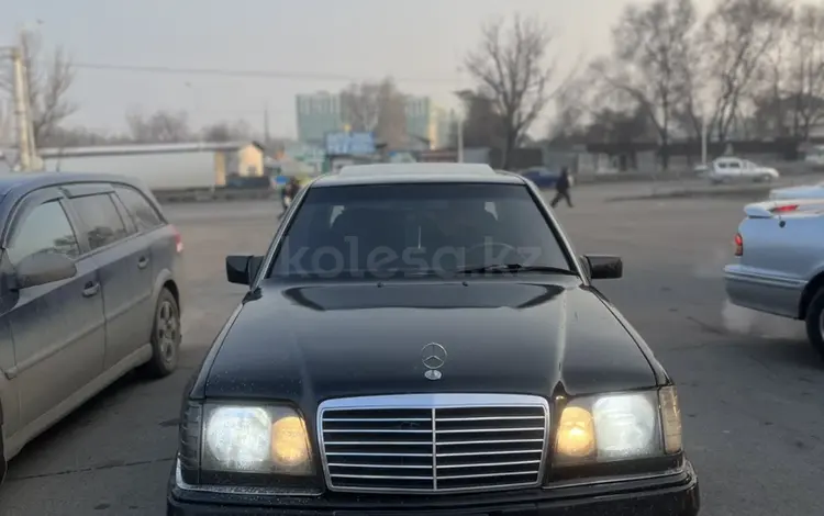 Mercedes-Benz E 220 1995 годаүшін2 900 000 тг. в Алматы