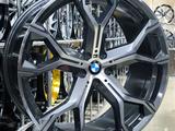BMW X7 на 22 новые диски в Астане за 600 000 тг. в Астана