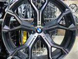 BMW X7 на 22 новые диски в Астане за 600 000 тг. в Астана – фото 2