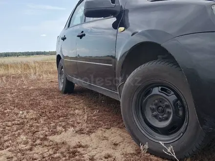 ВАЗ (Lada) Granta 2190 2013 года за 1 450 000 тг. в Семей