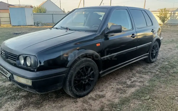 Volkswagen Golf 1995 года за 1 350 000 тг. в Уральск