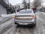 Hyundai Sonata 2023 годаүшін12 500 000 тг. в Актобе – фото 3