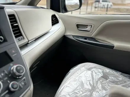 Toyota Sienna 2019 года за 14 300 000 тг. в Актау – фото 10