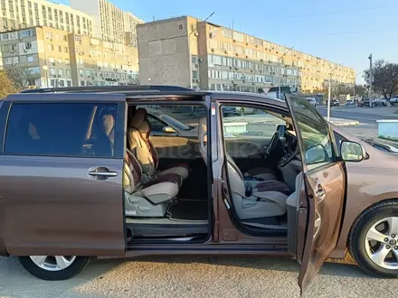 Toyota Sienna 2019 года за 14 300 000 тг. в Актау – фото 17