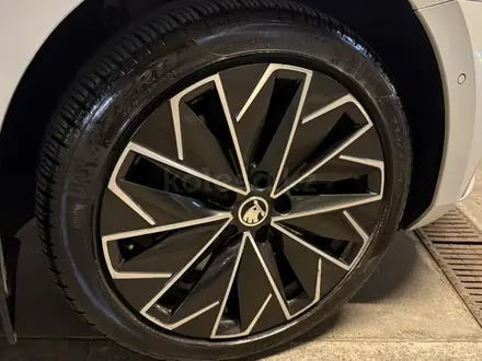 Skoda Superb 2020 года за 14 500 000 тг. в Алматы – фото 12