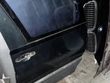 Раздвижная дверь Toyota Estima Lucida за 25 000 тг. в Алматы