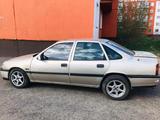 Opel Vectra 1990 года за 970 000 тг. в Караганда – фото 2