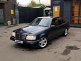 Mercedes-Benz E 200 1995 года за 1 500 000 тг. в Алматы