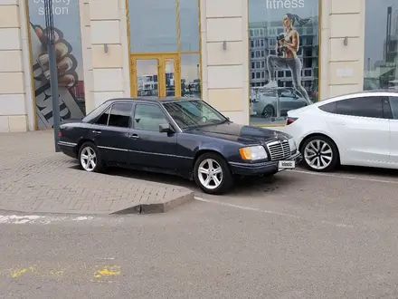 Mercedes-Benz E 200 1995 года за 1 500 000 тг. в Алматы – фото 4