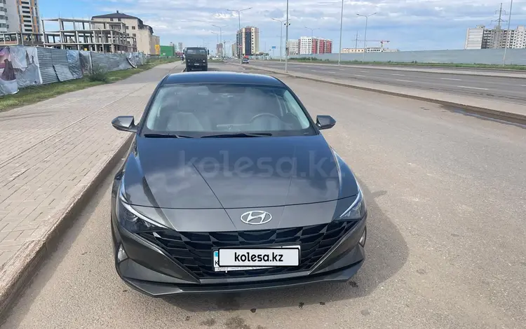 Hyundai Elantra 2023 годаfor10 100 000 тг. в Астана