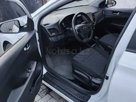 Hyundai Accent 2021 года за 7 500 000 тг. в Алматы – фото 20