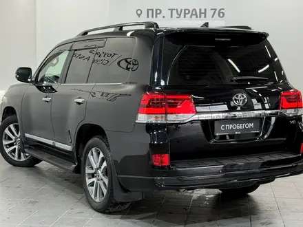 Toyota Land Cruiser Luxe 2019 года за 40 000 000 тг. в Астана – фото 2