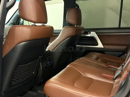 Toyota Land Cruiser Luxe 2019 года за 40 000 000 тг. в Астана – фото 10