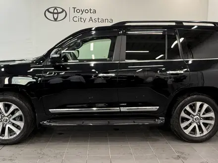 Toyota Land Cruiser Luxe 2019 года за 40 000 000 тг. в Астана – фото 3