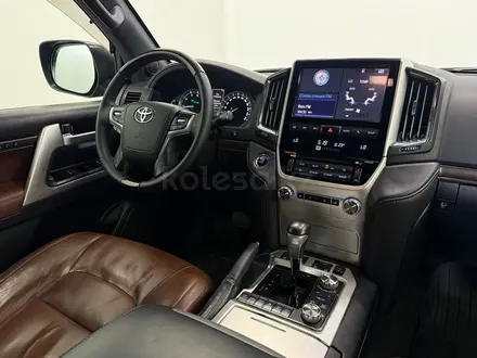 Toyota Land Cruiser Luxe 2019 года за 40 000 000 тг. в Астана – фото 12