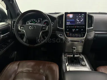 Toyota Land Cruiser Luxe 2019 года за 40 000 000 тг. в Астана – фото 9