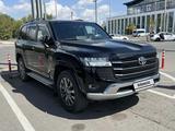 Toyota Land Cruiser 2021 года за 45 000 000 тг. в Астана – фото 2