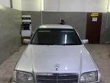 Mercedes-Benz C 180 1994 годаүшін2 600 000 тг. в Мангистау – фото 4