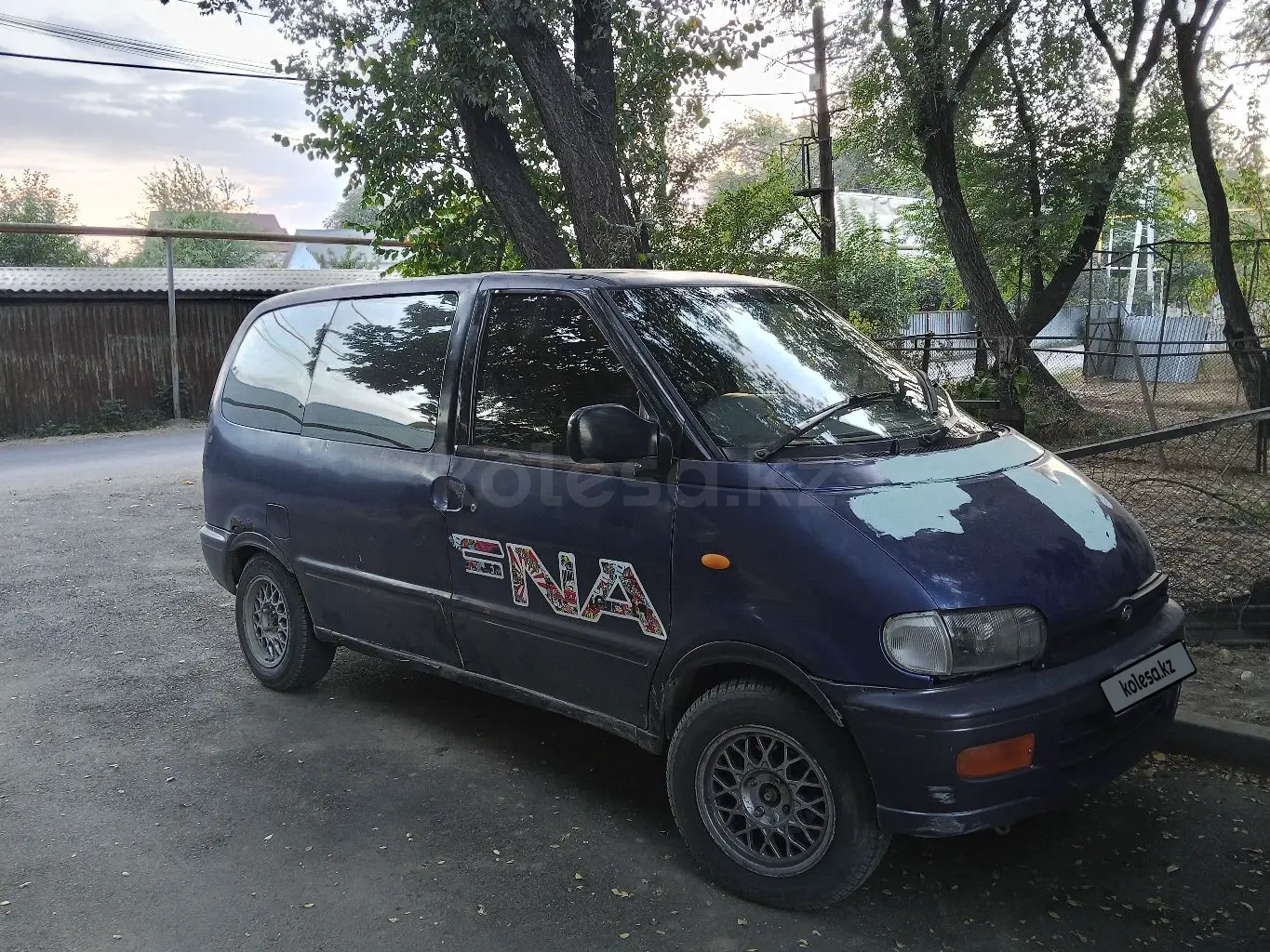 Nissan Serena, 1996