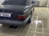 Mercedes-Benz E 200 1995 года за 1 500 000 тг. в Тараз – фото 5