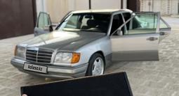 Mercedes-Benz E 280 1995 годаfor2 999 999 тг. в Жанаозен – фото 2