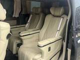 Toyota Alphard 2005 года за 11 000 000 тг. в Алматы – фото 2