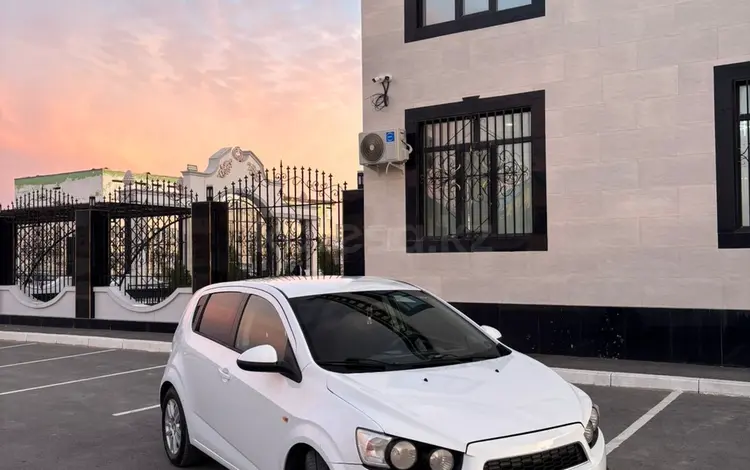 Chevrolet Aveo 2013 года за 2 450 000 тг. в Актау