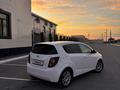 Chevrolet Aveo 2013 года за 2 450 000 тг. в Актау – фото 3