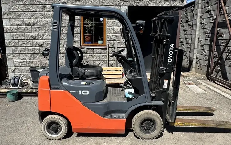 Toyota  8F 2019 годаүшін4 400 000 тг. в Алматы