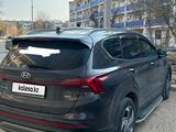 Hyundai Santa Fe 2022 годаүшін17 800 000 тг. в Жанаозен – фото 3