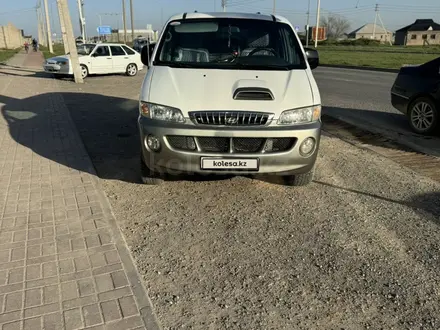 Hyundai Starex 2001 года за 3 500 000 тг. в Туркестан – фото 5