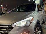 Hyundai Santa Fe 2014 годаүшін8 300 000 тг. в Алматы – фото 3