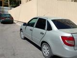 ВАЗ (Lada) Granta 2190 2014 годаүшін1 600 000 тг. в Шымкент – фото 2
