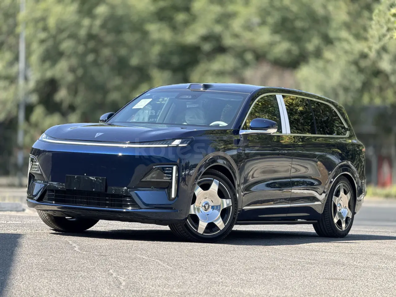 Deepal S09, 2025