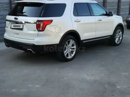 Ford Explorer 2016 года за 12 500 000 тг. в Алматы – фото 6