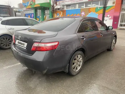 Toyota Camry 2007 года за 4 500 000 тг. в Уральск – фото 9