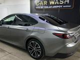 Toyota Camry 2024 годаүшін26 000 000 тг. в Актобе – фото 3