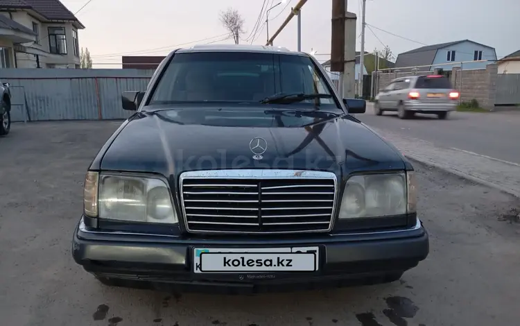 Mercedes-Benz E 320 1994 годаүшін2 250 000 тг. в Каскелен