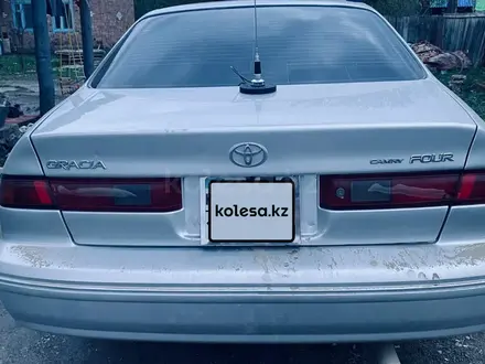 Toyota Camry 1999 года за 2 700 000 тг. в Усть-Каменогорск – фото 4