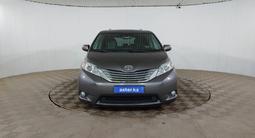 Toyota Sienna 2016 года за 13 690 000 тг. в Шымкент – фото 2