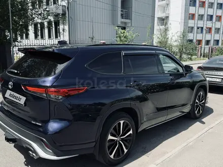 Toyota Highlander 2023 года за 25 000 000 тг. в Алматы – фото 10