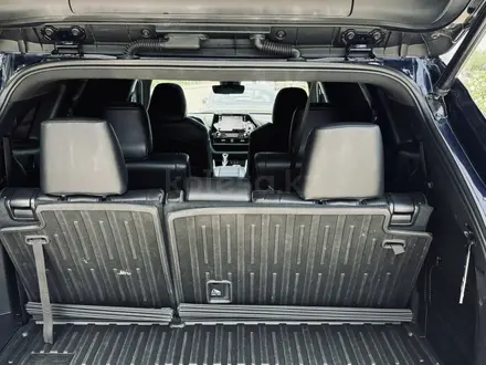 Toyota Highlander 2023 года за 25 000 000 тг. в Алматы – фото 16