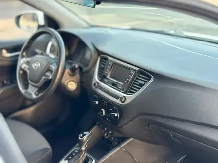 Hyundai Accent 2018 года за 5 790 000 тг. в Тараз – фото 11