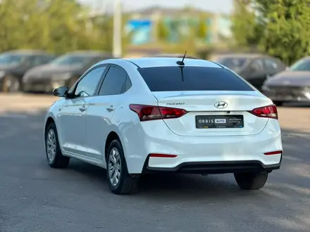 Hyundai Accent 2018 года за 5 790 000 тг. в Тараз – фото 4