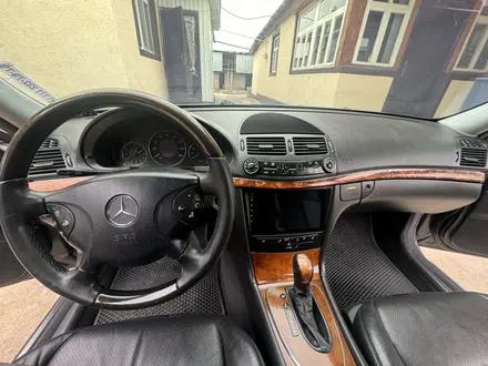 Mercedes-Benz E 320 2004 года за 5 350 000 тг. в Шымкент – фото 11