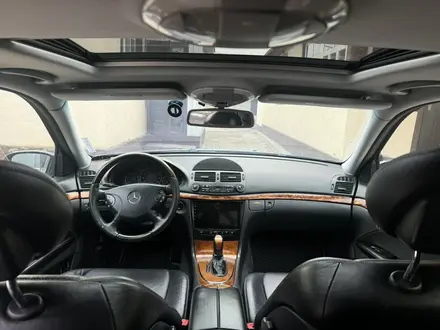 Mercedes-Benz E 320 2004 года за 5 350 000 тг. в Шымкент – фото 7